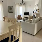 Casa Lina Vue * Lagos