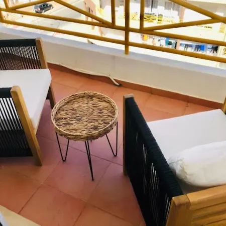 Casa Lina Vue * Λάγος